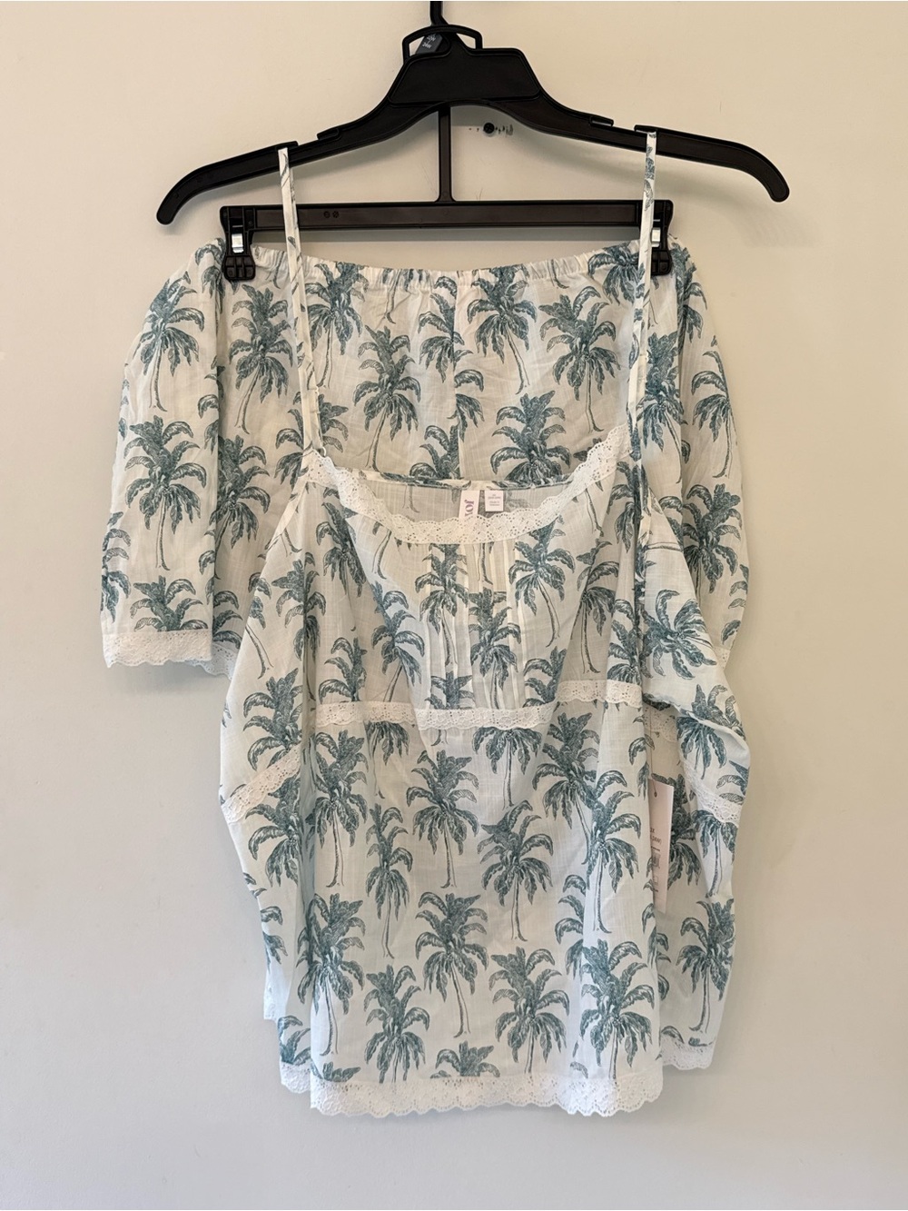 Women’s White Palm-Print Pajama set with Teal Palm Motif